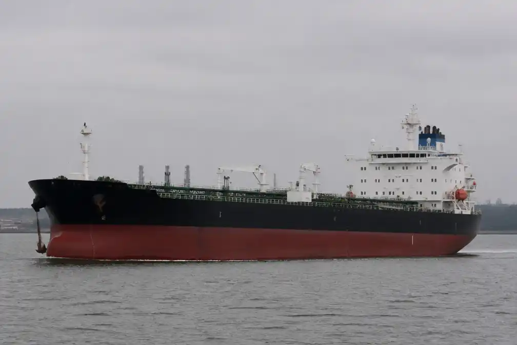 Vierde tanker met Russische diesel vertrekt woensdag naar VS, zegt Novak